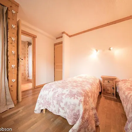 Chalet Chalet Charley Mc36 *